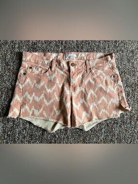 7 For All Mankind Carlie Low Rise Ikat Aztec Peach Cut Off Denim Shorts Size 28